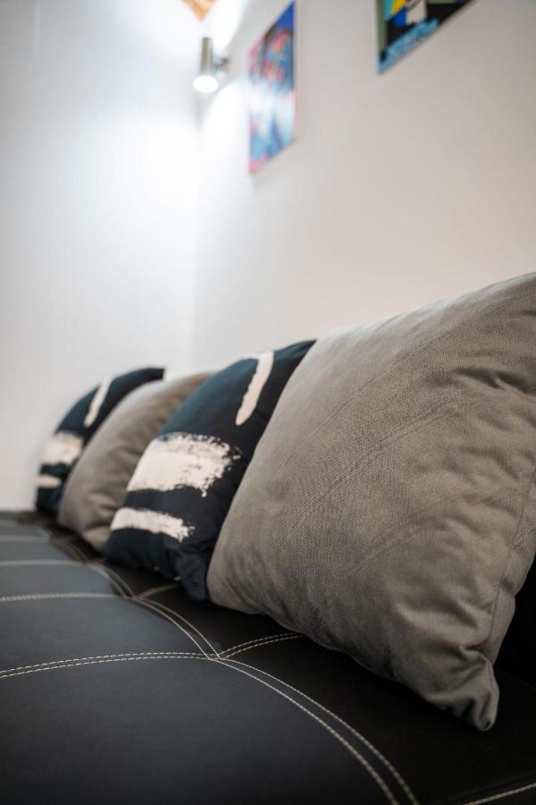 Art & Suite Apartment Касерес Экстерьер фото
